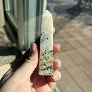 White Dendritic Agate Tower